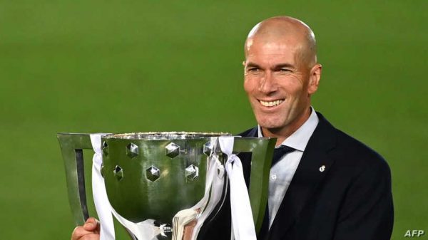 مدرب نادي ريال مدريد الإسباني زين الدين زيدان | MCG24 | موقع إلكتروني مغربي شامل متجدد على مدار الساعة مدرب نادي ريال مدريد الإسباني زين الدين زيدان