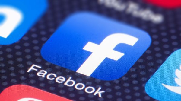 الدار البيضاء.. شركة فيسبوك تطلق برنامج Boost with Facebook لدعم 1000 مقاولة عبر المملكة | MCG24 | موقع إلكتروني مغربي شامل متجدد على مدار الساعة الدار البيضاء.. شركة فيسبوك تطلق برنامج "Boost with Facebook" لدعم 1000 مقاولة عبر المملكة