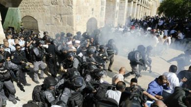 صدامات بين الفلسطينيين والشرطة الإسرائيلية