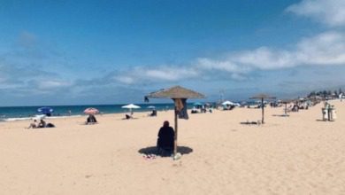 رفع اللواء الأزرق بشاطئ أركمان