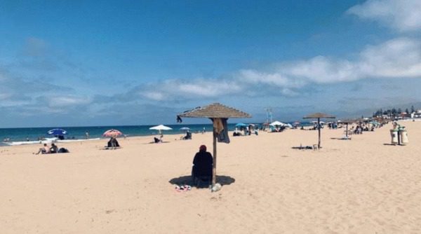 رفع اللواء الأزرق بشاطئ أركمان