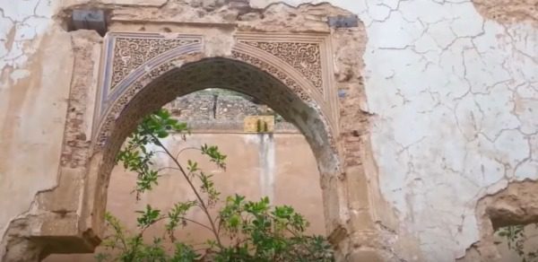 دار القايد عيسى بن عمر