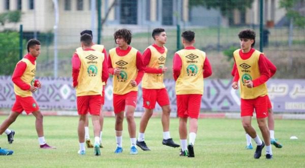 كأس إفريقيا للأمم لأقل من 17 سنة (نصف النهاية): المنتخب المغربي يسعى لمواصلة المشوار إلى النهاية وعينه على اللقب المنتخب الوطني لاقل من 17 سنة يجري اخر حصة تدريبية قبل لقاء مالي