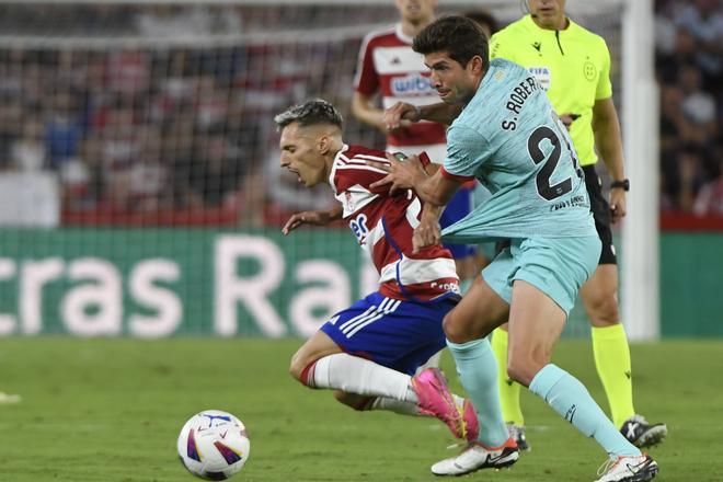 بطولة إسبانيا.. برشلونة يتجنب هزيمة أولى بفضل البديل سيرجي روبرتو سيرجي روبرتو