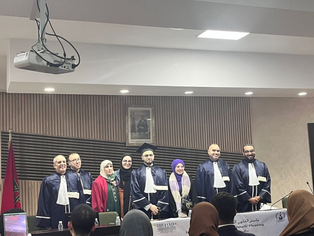 ماستر القانون الدولي والترافع الدبلوماسي يشهد مناقشة بحوث التخرج حول قضية الصحراء المغربية باللغة الإنجليزية