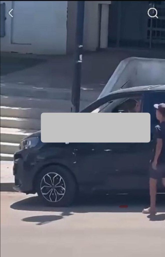 توقيف قاصر ظهر في فيديو أثناء سرقة هاتف من سيارة بطنجة