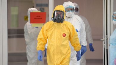 شاهد لرئيس بوتين يدخل قسم المصابين بفيروس كورونا في موسكو