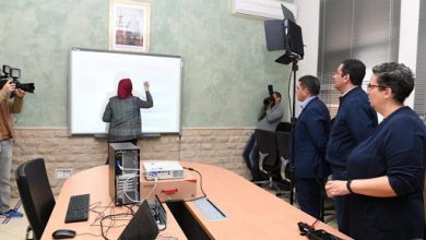 توقيف البث عبر القنوات التلفزية في إطار التعليم عن بعد | MCG24 توقيف البث عبر القنوات التلفزية في إطار "التعليم عن بعد" ابتداء من يومه الأحد