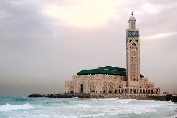الاستعداد لإعادة فتح مسجد الحسن الثاني
