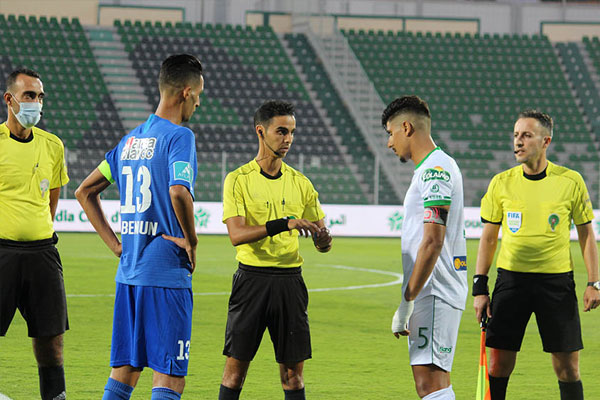 الوداد ينتزع مركز المطارد المباشر ويضيق الخناق على المتصدر الرجاء