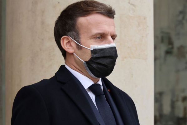 Emmanuel-Macron-positif-covid-19-03 | MCG24 | موقع إلكتروني مغربي شامل متجدد على مدار الساعة