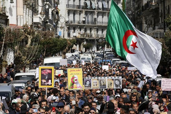 hirak-algerien | MCG24 | موقع إلكتروني مغربي شامل متجدد على مدار الساعة