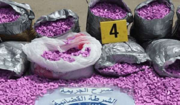 الناظور.. إجهاض عملية لترويج المخدرات والمؤثرات العقلية وحجز 5 آلاف قرص من مخدر الإكستازي | MCG24 | موقع إلكتروني مغربي شامل متجدد على مدار الساعة الناظور.. إجهاض عملية لترويج المخدرات والمؤثرات العقلية وحجز 5 آلاف قرص من مخدر الإكستازي