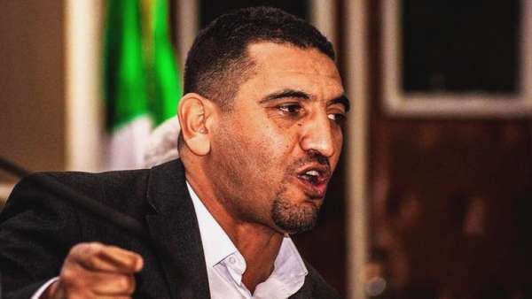 وضع المعارض الجزائري كريم طابو تحت الرقابة القضائية