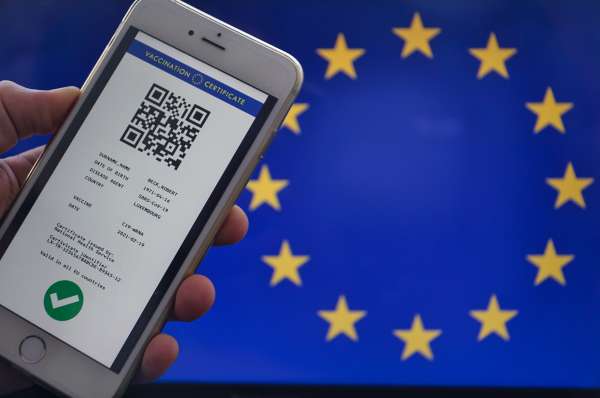 le certificat Covid numérique de l'UE | MCG24 البرلمان الأوروبي يوافق على اعتماد شهادة "كوفيد" رقمية للاتحاد الأوروبي
