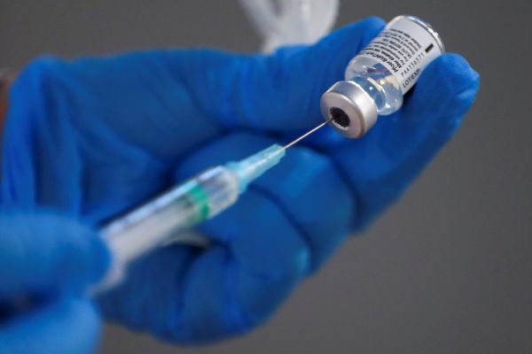 كندا.. تلقيح جميع المواطنين ضد (كوفيد-19) بنهاية الشهر المقبل | MCG24 كندا.. تلقيح جميع المواطنين ضد (كوفيد-19) بنهاية الشهر المقبل