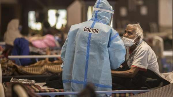 وفاة ما يقرب من 600 طبيب في الموجة الثانية لكوفيد-19 في الهند | MCG24 وفاة ما يقرب من 600 طبيب في الموجة الثانية لكوفيد-19 في الهند