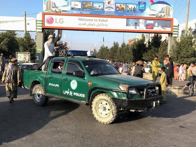 طالبان متهمة بإعاقة رحيل الأفغان الراغبين في ترك أفغانستان