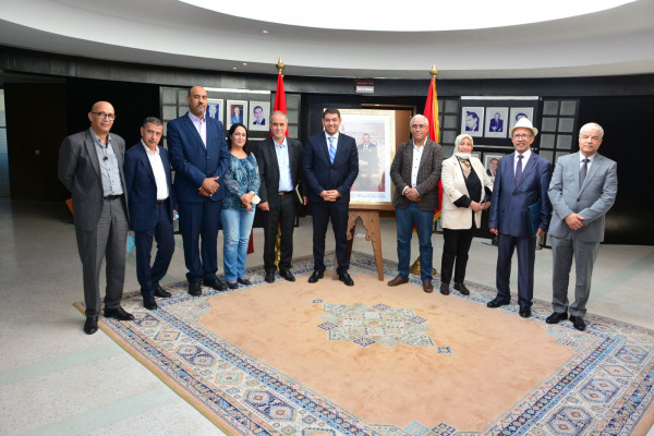 مهدي بنسعيد يستقبل النقابة الوطنية للصحافة المغربية وجمعية الأعمال الاجتماعية لصحافيي الصحافة المكتوبة | MCG24 مهدي بنسعيد يستقبل النقابة الوطنية للصحافة المغربية وجمعية الأعمال الاجتماعية لصحافيي الصحافة المكتوبة