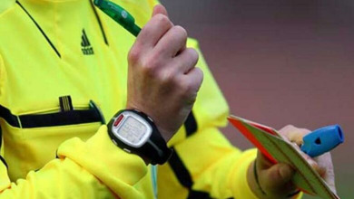 الطاقم التحكيمي