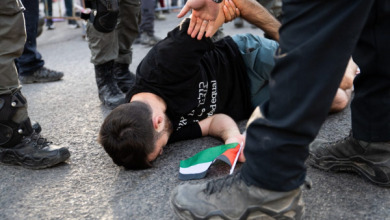 عودة فرض القيود على الحريات والاعتقالات في الجزائر