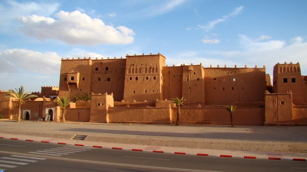 Kasbah_Taourirt_in_Ouarzazate_ قصبة العيون بتاوريرت | MCG24 قصبة العيون بتاوريرت