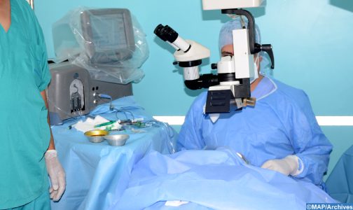 إقليم العيون.. أزيد من 250 مستفيد من حملة طبية متعددة التخصصات بجماعة فم الواد