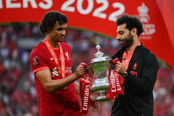 ليفربول يتوج باللقب الثامن في تاريخه عقب فوزه على تشلسي | MCG24 ليفربول يتوج باللقب الثامن في تاريخه عقب فوزه على تشلسي
