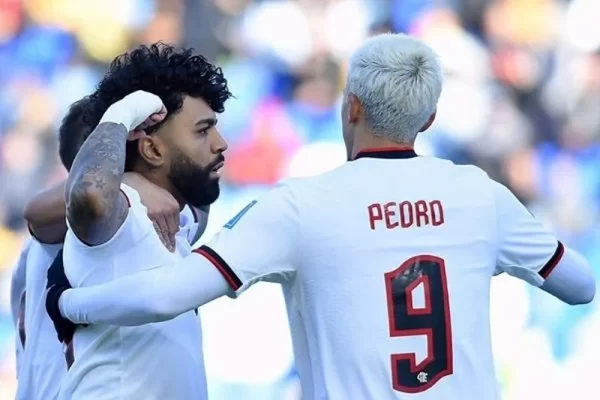 flamengo-al-ahly-pedro فلامنغو البرازيلي يحل ثالثا بفوزه على الأهلي المصري | MCG24 | موقع إلكتروني مغربي شامل متجدد على مدار الساعة فلامنغو البرازيلي يحل ثالثا بفوزه على الأهلي المصري