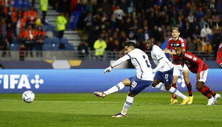 الهلال يثأر من فلامنغو