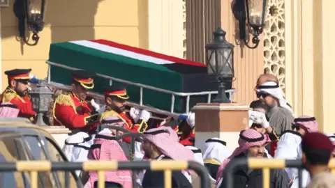 بدء-مراسم-تشييع-أمير-الكويت-الراحل-الشيخ-نواف-الأحمد-الصباح-1702794694817_highres | MCG24 | موقع إلكتروني مغربي شامل متجدد على مدار الساعة