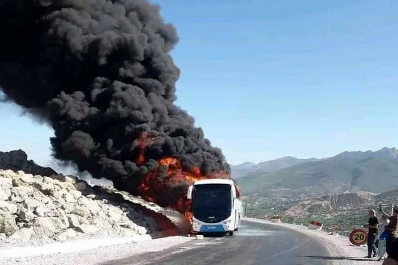 bus-incendie-3 | MCG24 | موقع إلكتروني مغربي شامل متجدد على مدار الساعة