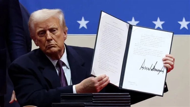 donald trump250811114455787~ | MCG24 | موقع إلكتروني مغربي شامل متجدد على مدار الساعة