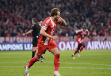 بايرن ميونيخ يحتفل بالتأهل إلى نصف نهائي دوري أبطال أوروبا بعد الفوز على ريال مدريد في ملعب أليانز أرينا.