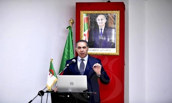 المدير العام للأرشيف الوطني الجزائري محمد بونعامة | MCG24 | موقع إلكتروني مغربي شامل متجدد على مدار الساعة المدير العام للأرشيف الوطني الجزائري، محمد بونعامة