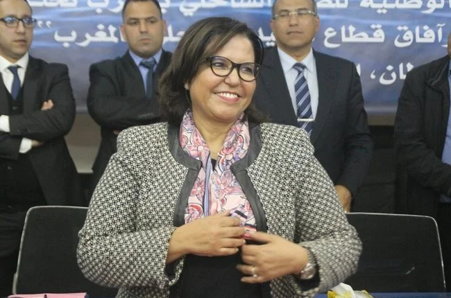 زكية الدريوش المسؤولة عن الصيد البحري