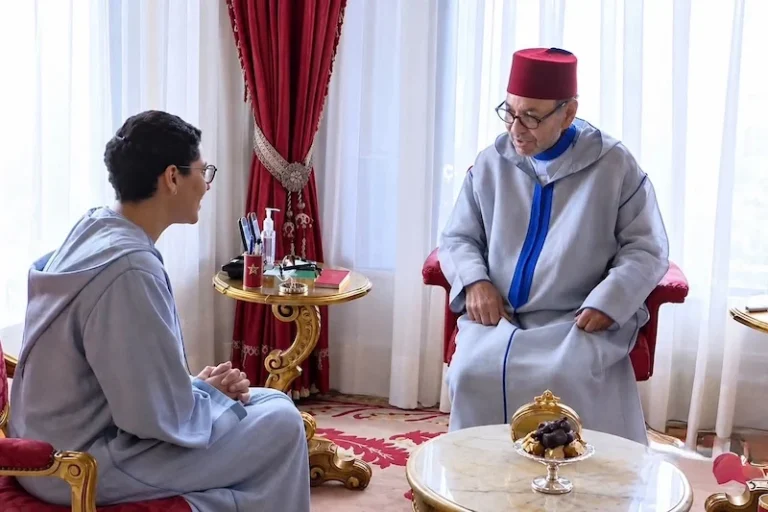 Mohammed-VI-Fatima-Ezzahra-El-Mansouri | MCG24 | موقع إلكتروني مغربي شامل متجدد على مدار الساعة الملك محمد السادس والمرأة.. مسار تاريخي ينتهي برئاسة الحكومة